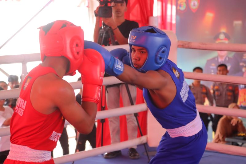 Ratusan Petinju Dari Berbagai Sasana Ramaikan “Bhayangkara Boxing Clash 2025” Polresta Bandar Lampung