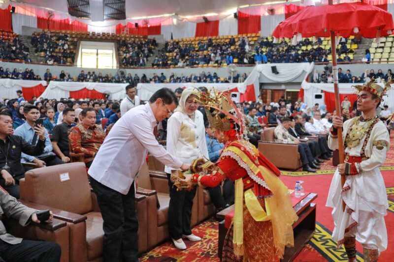 Kuliah Umum Kebangsaan di Unila Dorong Mahasiswa Perkuat Riset dan Peran dalam Pembangunan Daerah