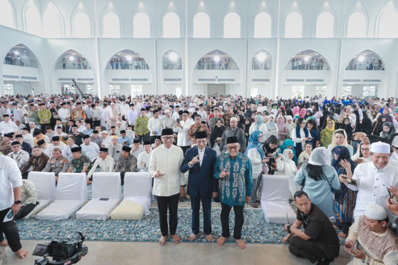 Menteri Agama Resmikan Masjid Raya Al-Bakrie, Hadirkan Pusat Ibadah dan Ekonomi Umat di Lampung